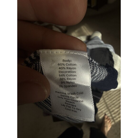 Talbots Collection Cardigan Womens Large Blue Pin Stripe Lightweight - Picture 7 of 8